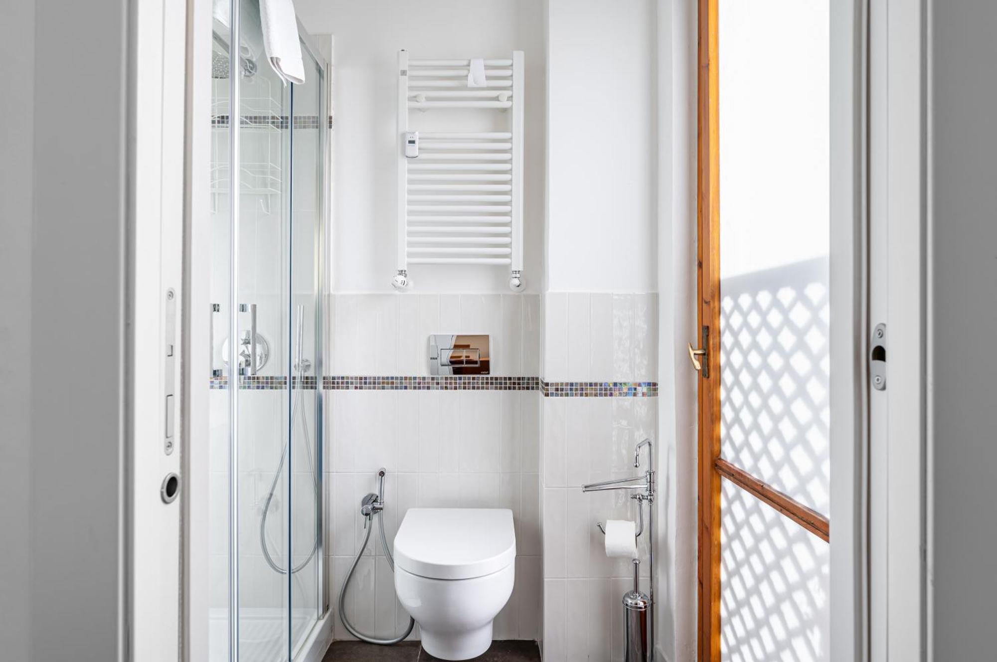 Appartement Visarno & Roomy Flat X6 With Parking *