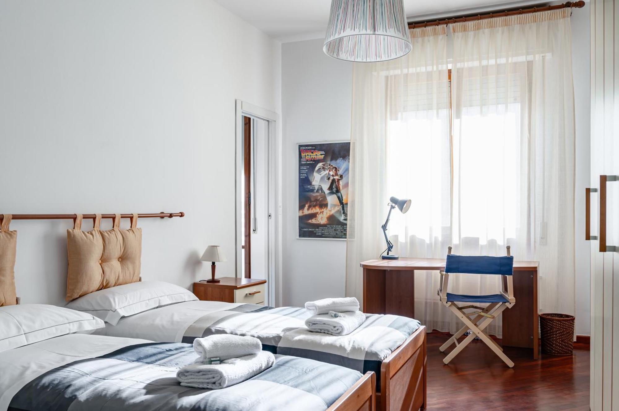 Visarno & Roomy Flat X6 With Parking Appartement Florence